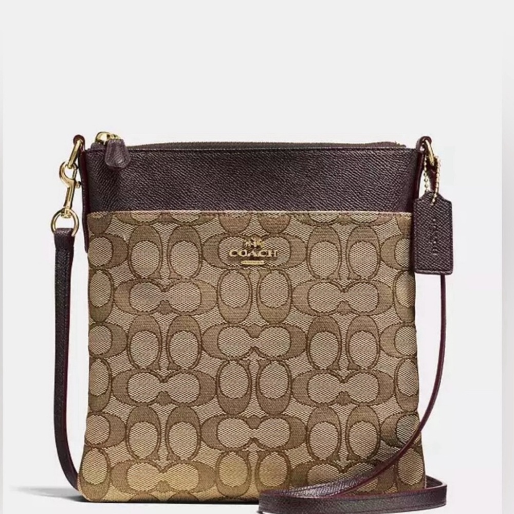 🍃COACH OUTLINE SIGNATURE JACQUARD CROSSBODY BAG🍃